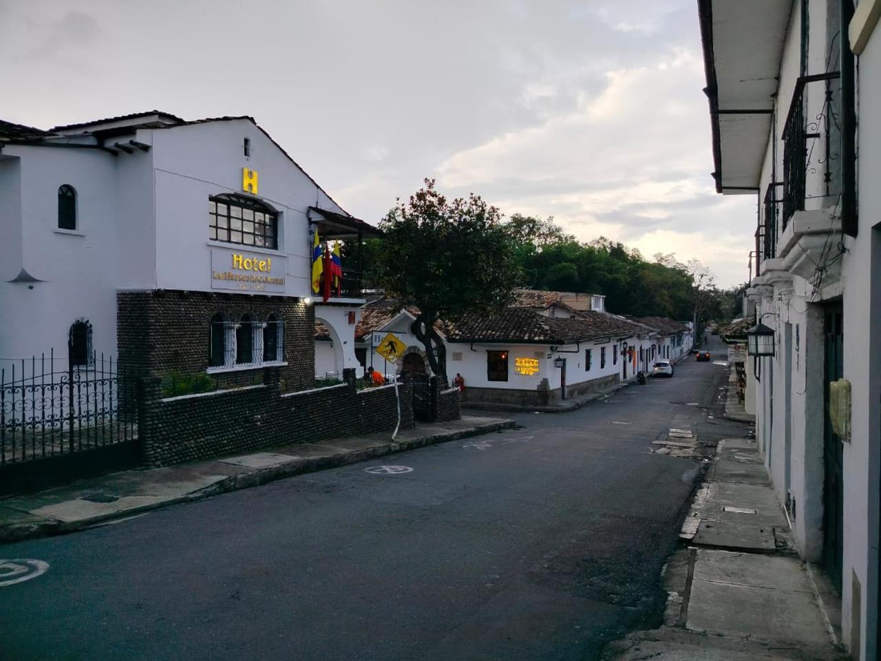 Hotel La Herreria Colonial Popayan Exteriör bild